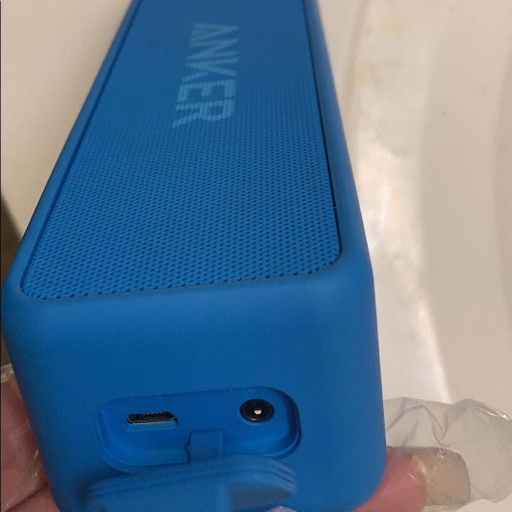 Anker speaker